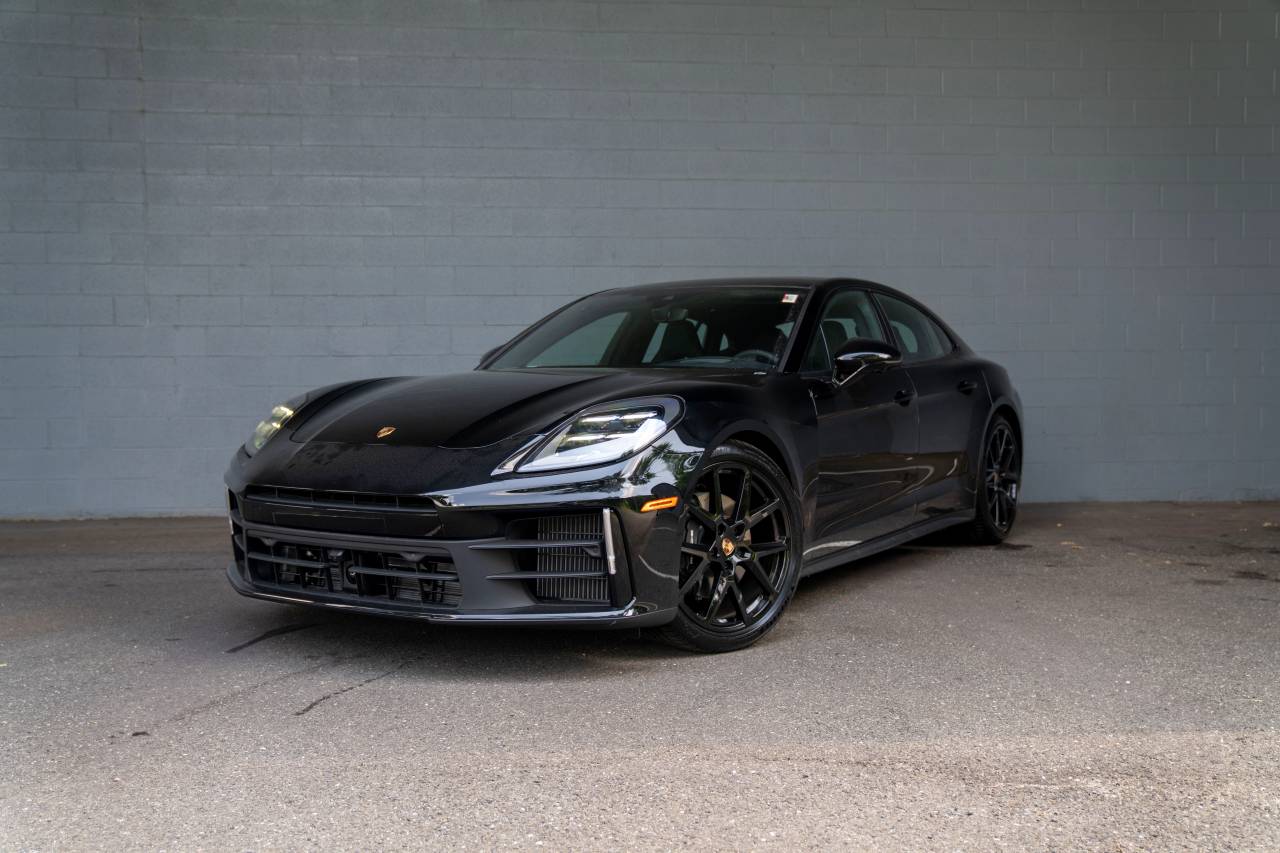 2025 Porsche Panamera