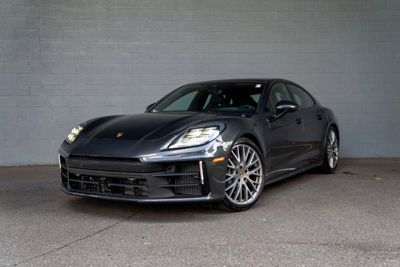 2025 Porsche Panamera
