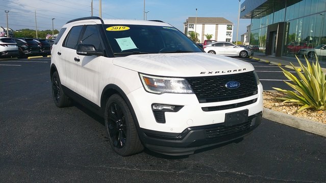 2019 Ford Explorer