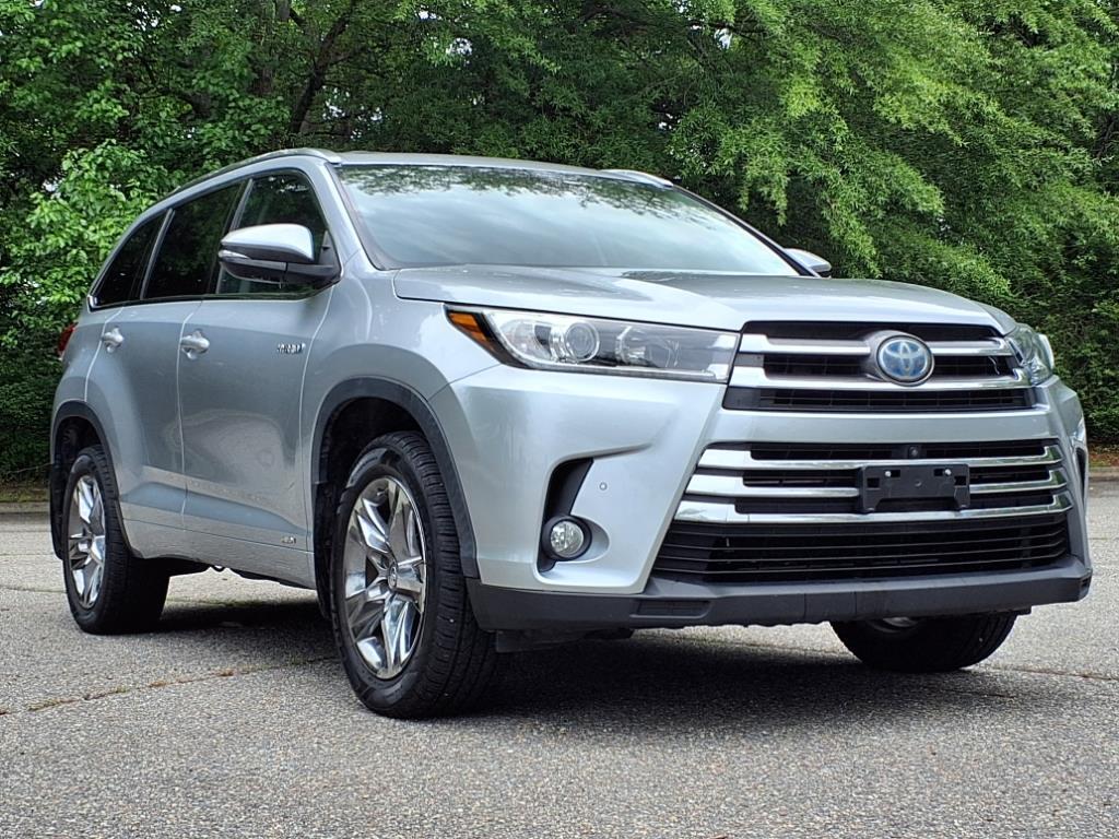 2017 Toyota Highlander