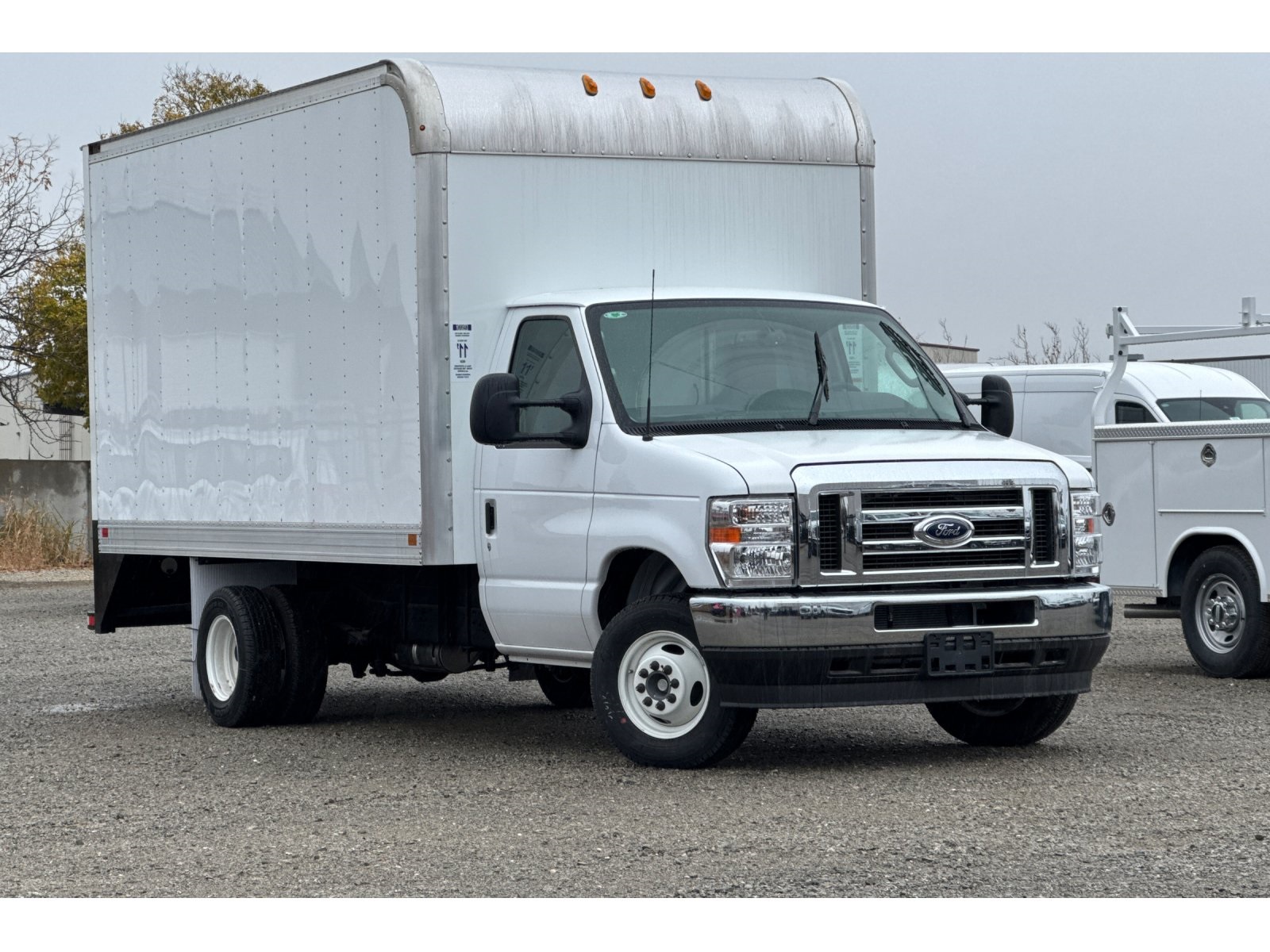 2024 Ford E-series Cutaway