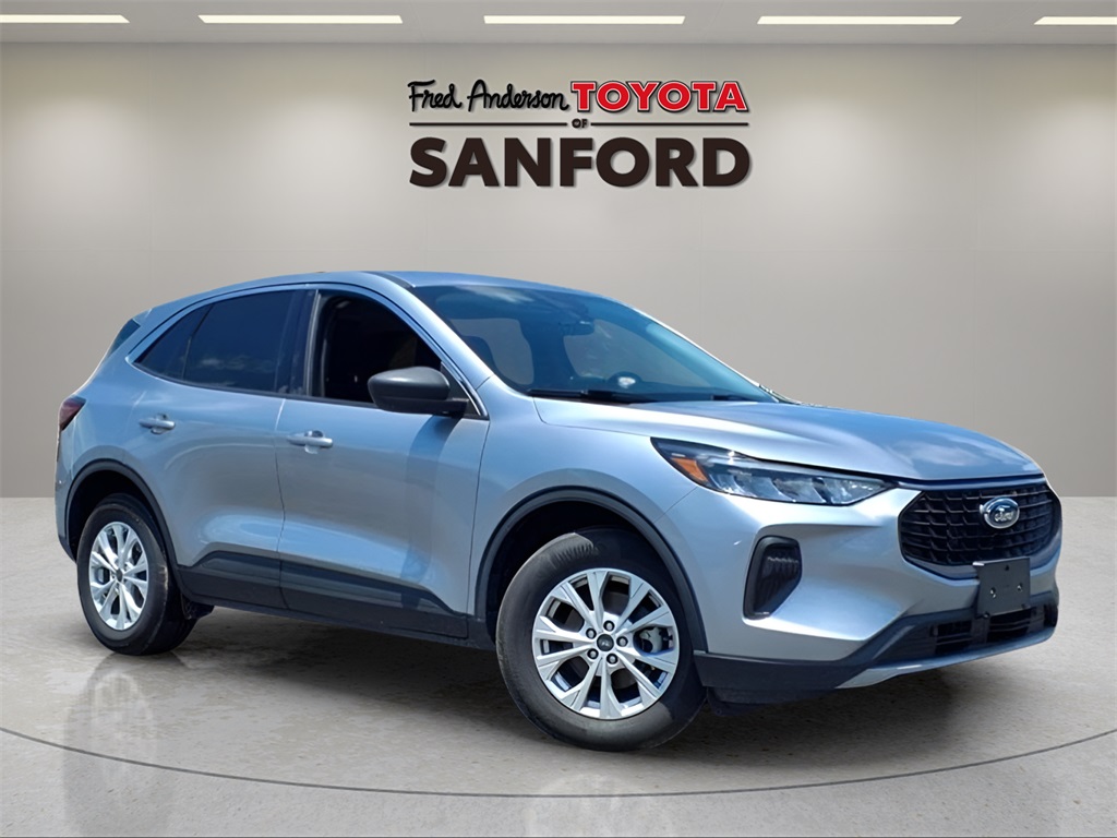 2023 Ford Escape
