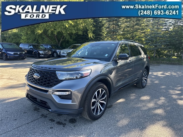 2022 Ford Explorer