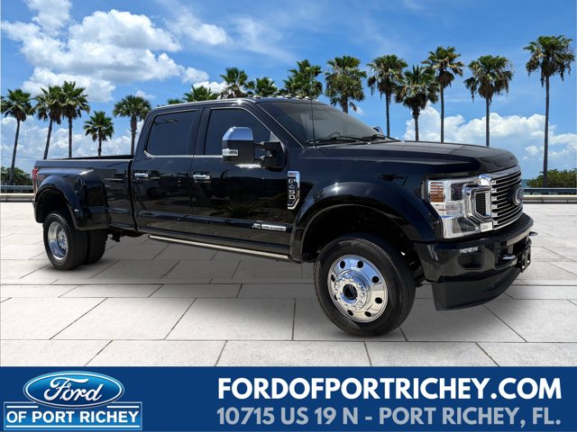 2022 Ford Super Duty F-450 DRW Platinum