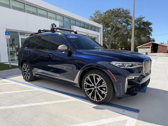 2022 BMW X7