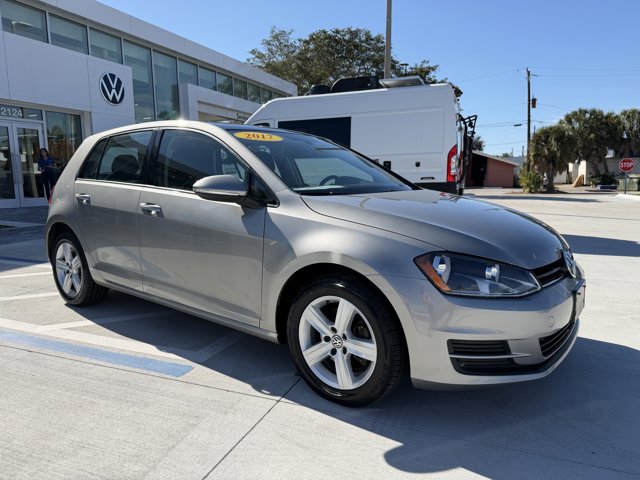 2017 Volkswagen Golf