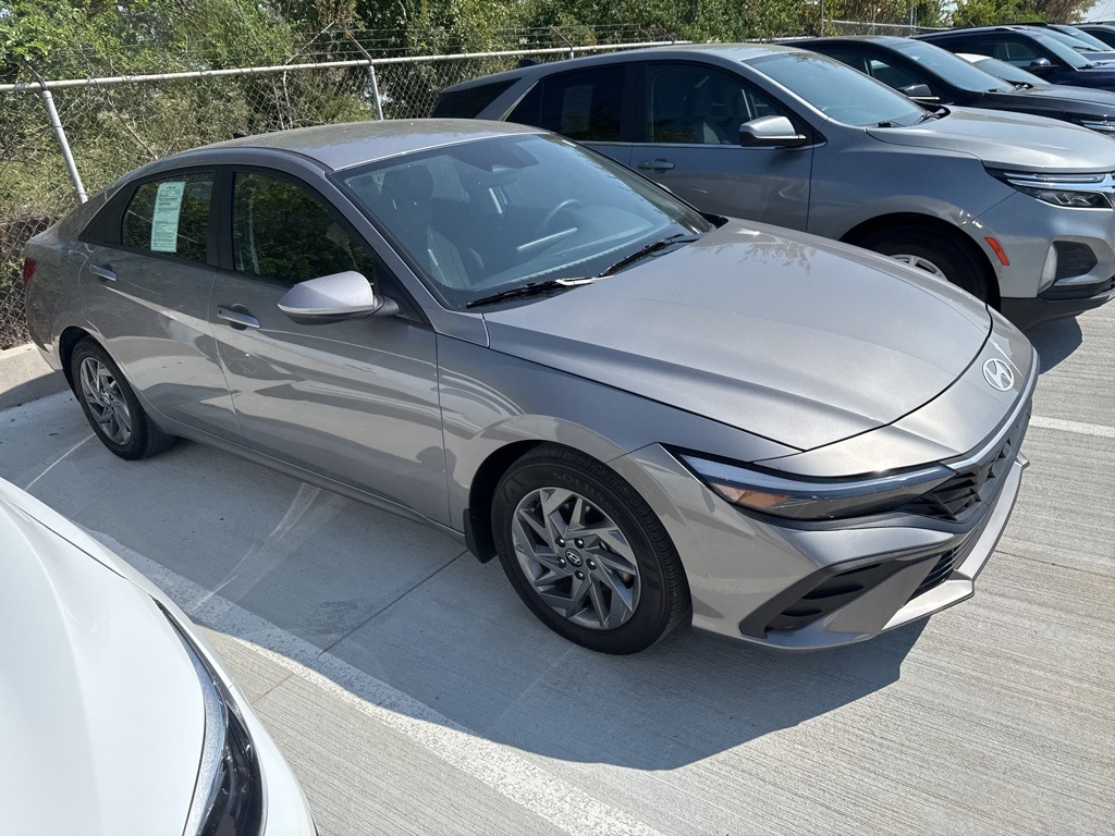 2024 Hyundai Elantra