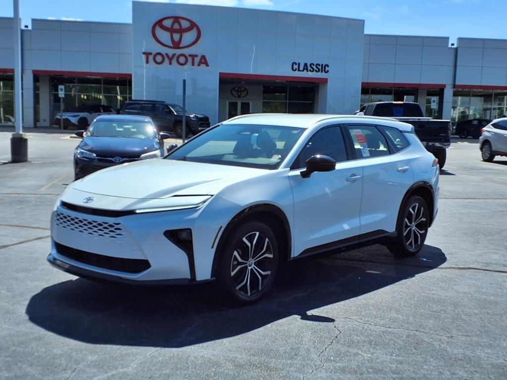 2025 Toyota Crown Signia