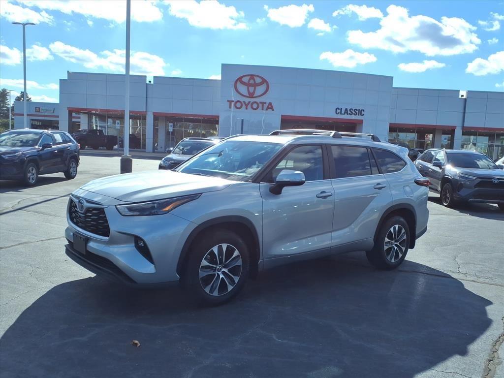 2024 Toyota Highlander
