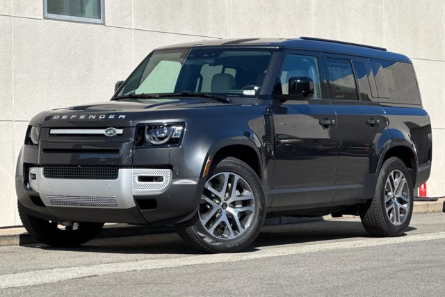 2025 Land Rover Defender