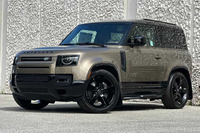 2025 Land Rover Defender