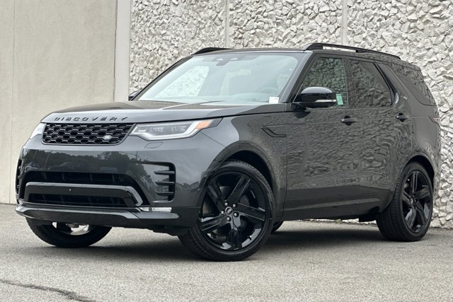 2025 Land Rover Discovery Dynamic SE