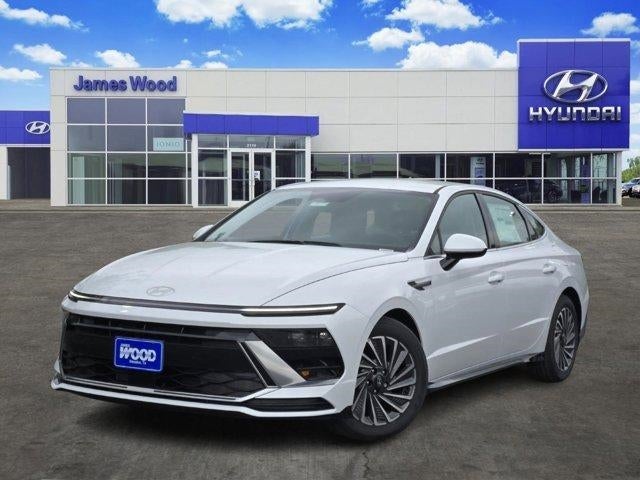 2025 Hyundai Sonata Hybrid