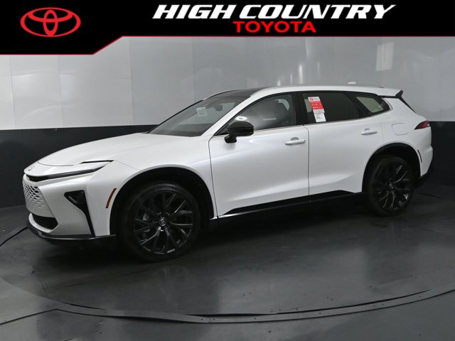 2025 Toyota Crown Signia