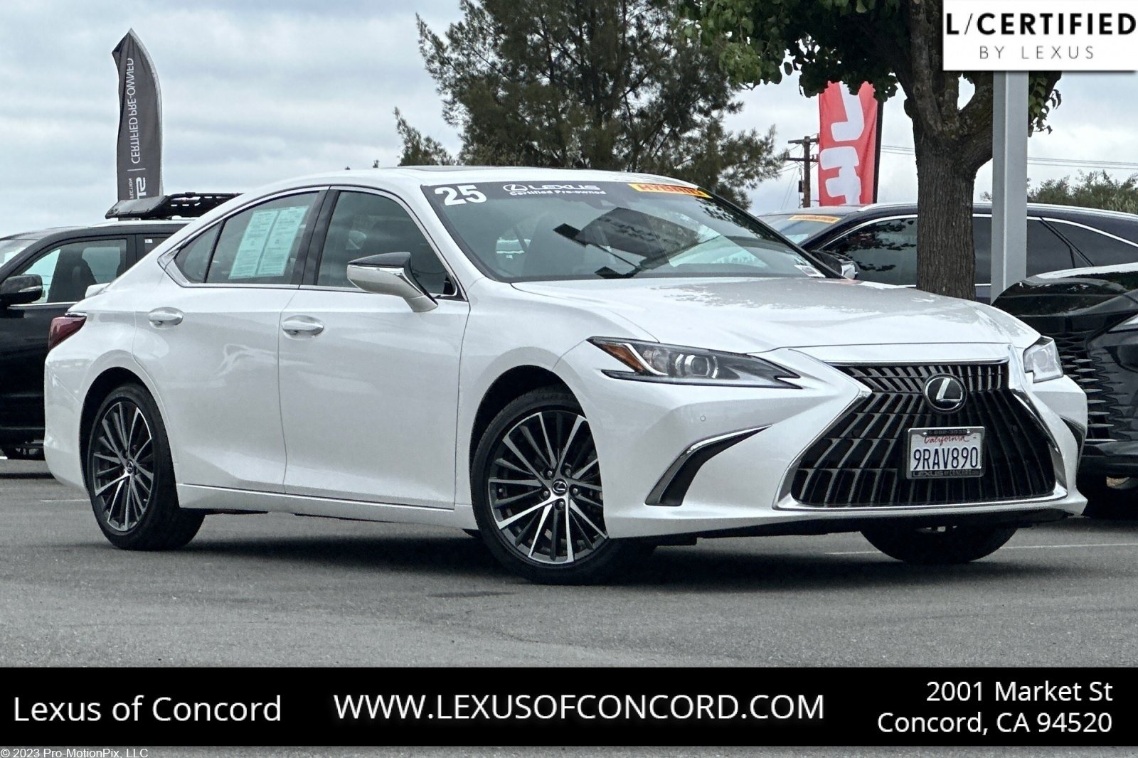 2025 Lexus ES