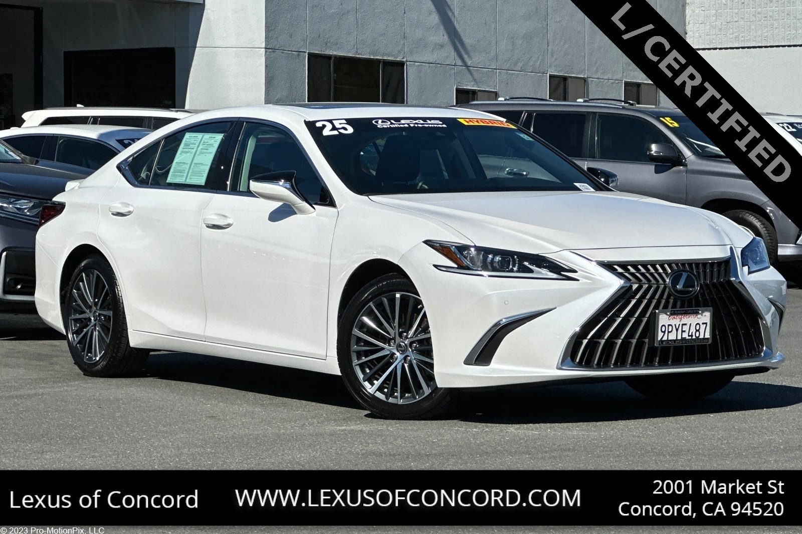 2025 Lexus ES