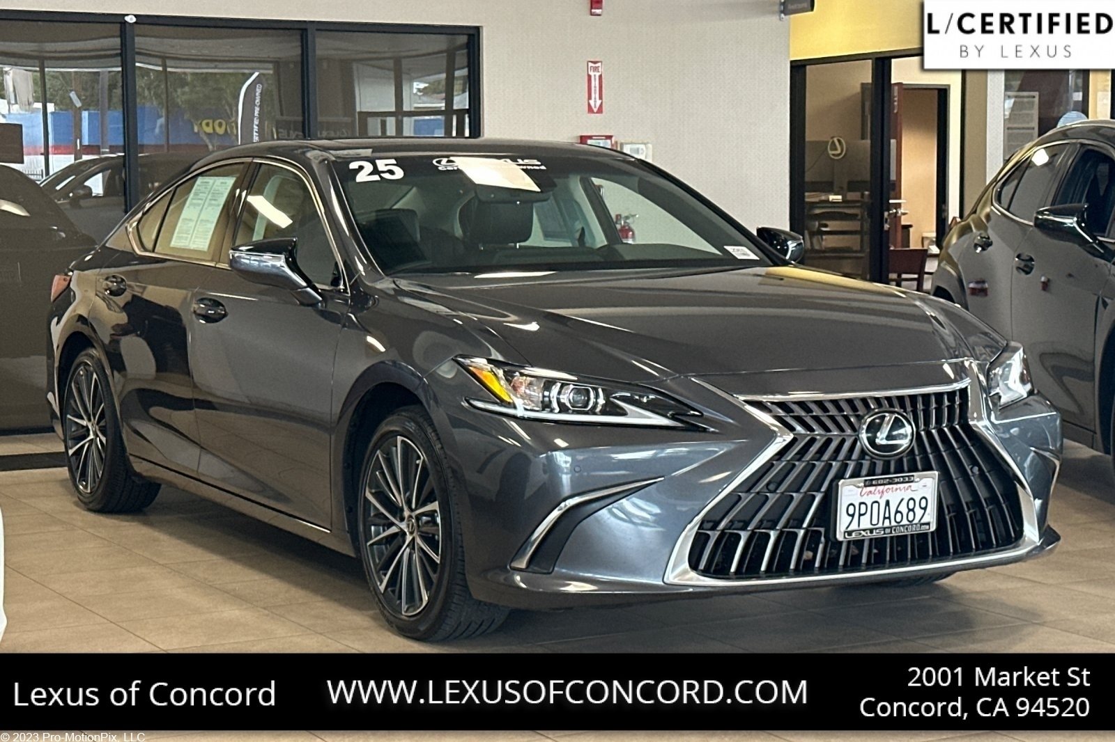 2025 Lexus ES