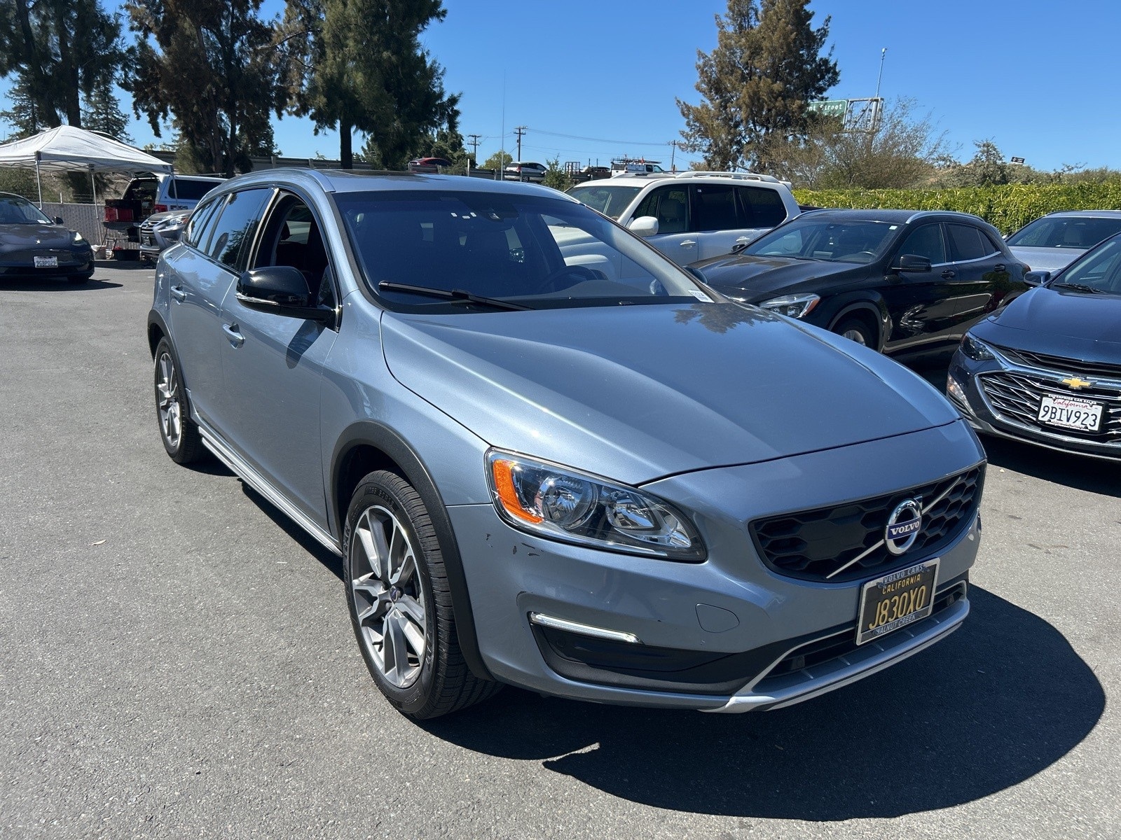 2018 Volvo V60 Cross Country