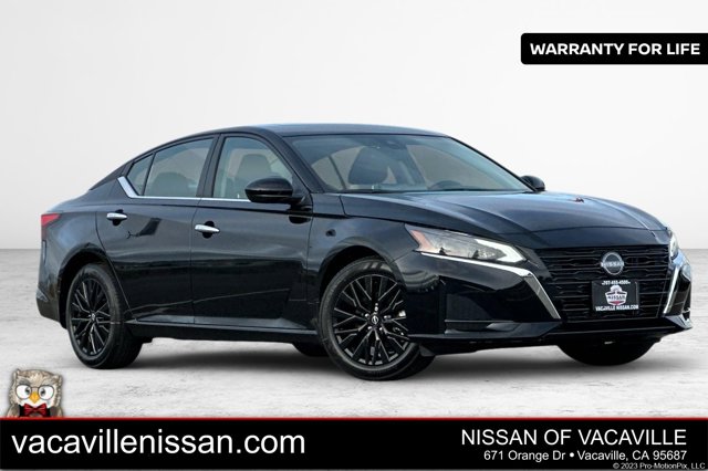 2025 Nissan Altima
