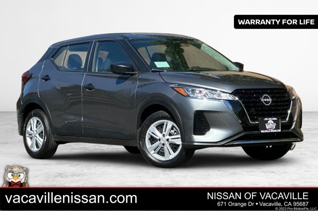 2025 Nissan Kicks Play