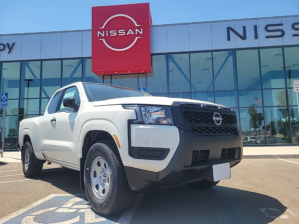 2025 Nissan Frontier