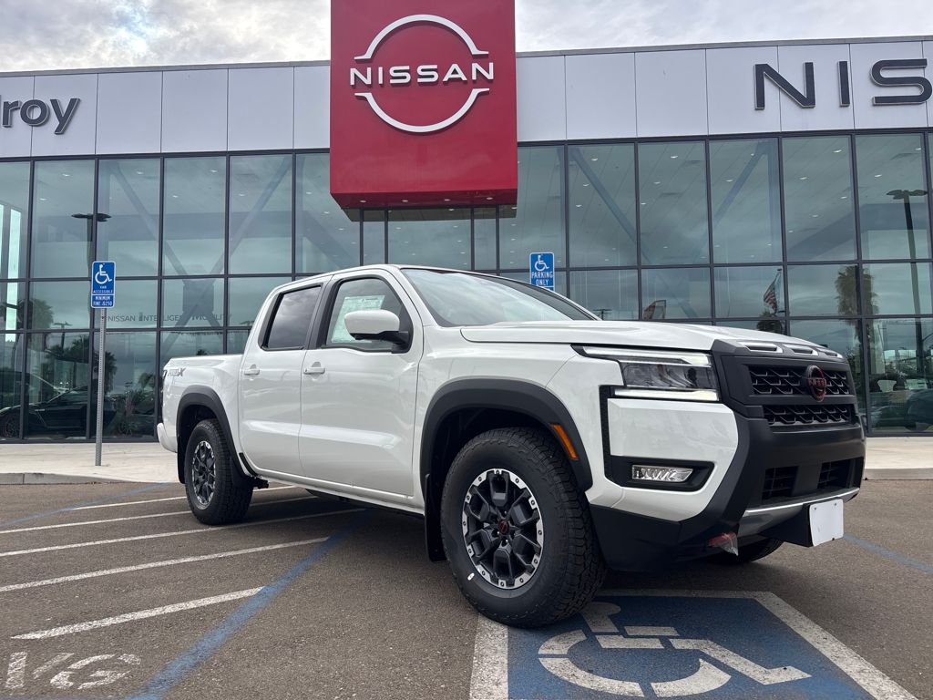 2025 Nissan Frontier