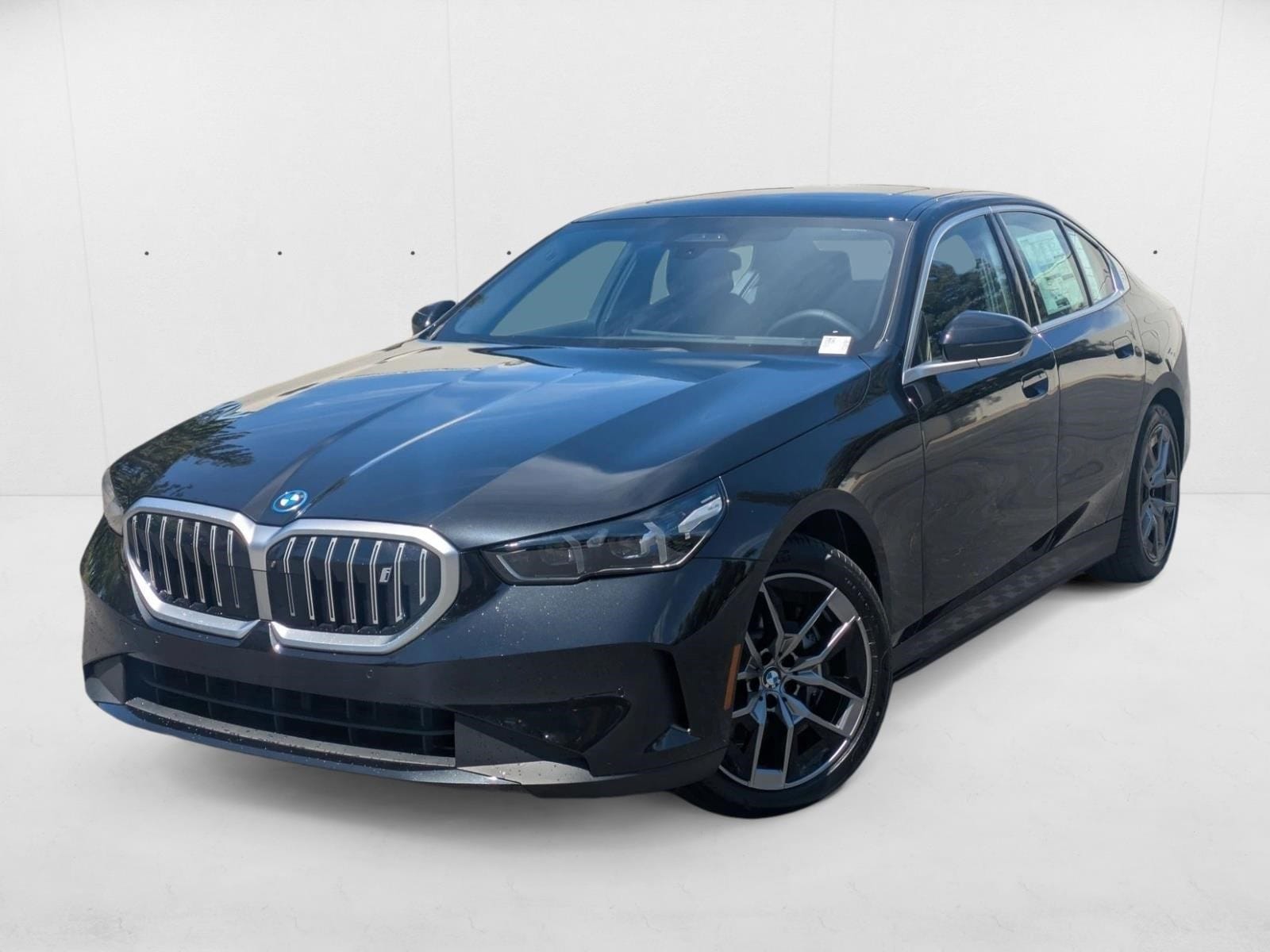 2026 BMW I5