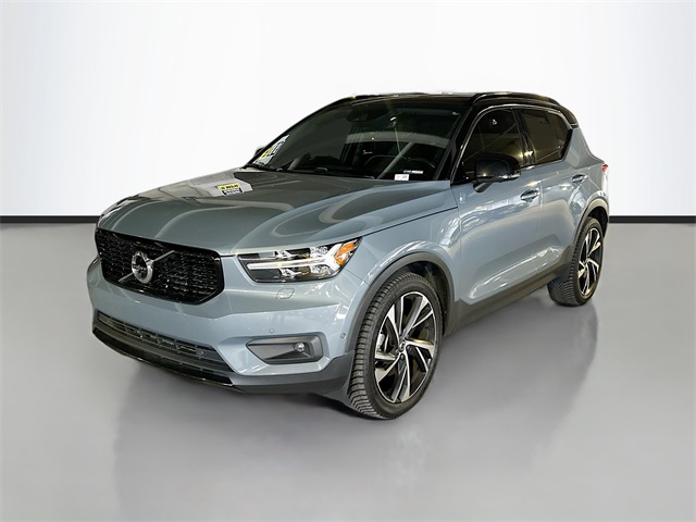 2021 Volvo XC40