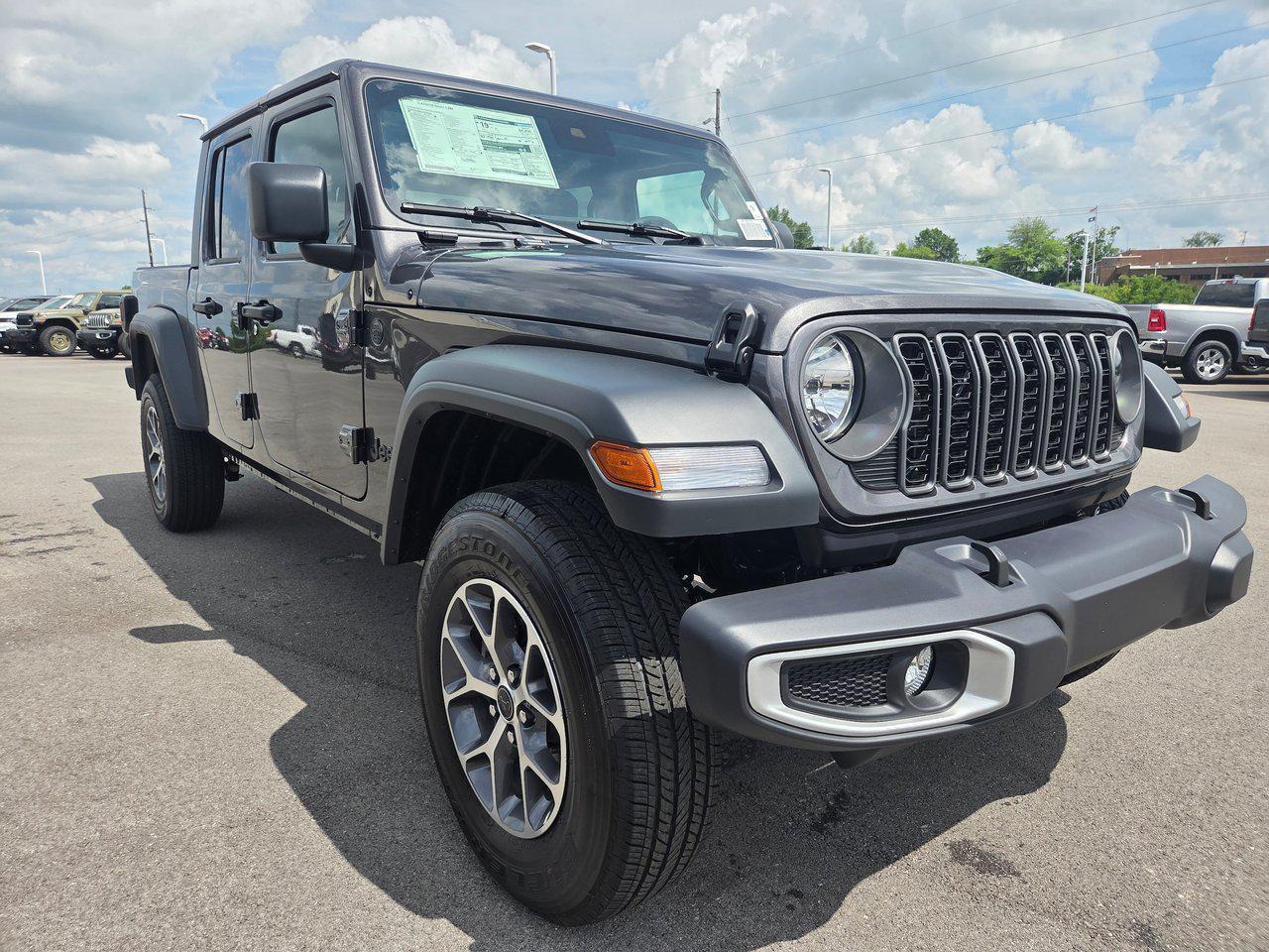 2025 Jeep Gladiator