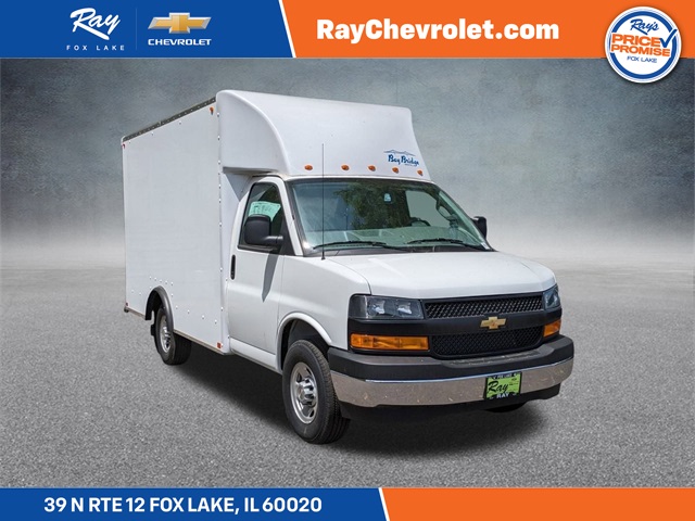 2025 Chevrolet Express Commercial Cutaway