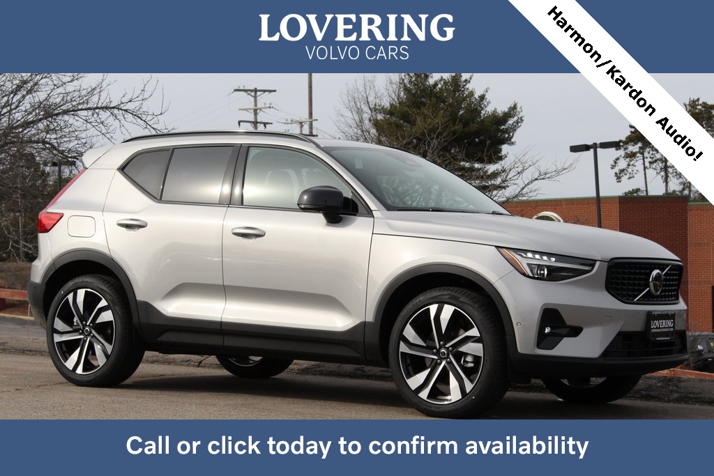 2025 Volvo XC40