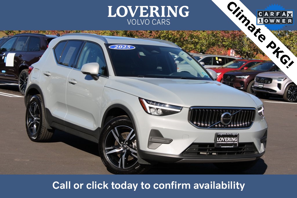 2025 Volvo XC40