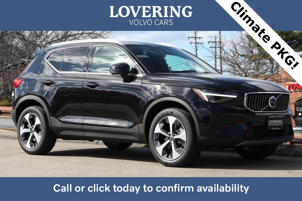 2025 Volvo XC40