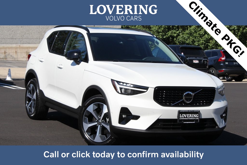 2026 Volvo XC40