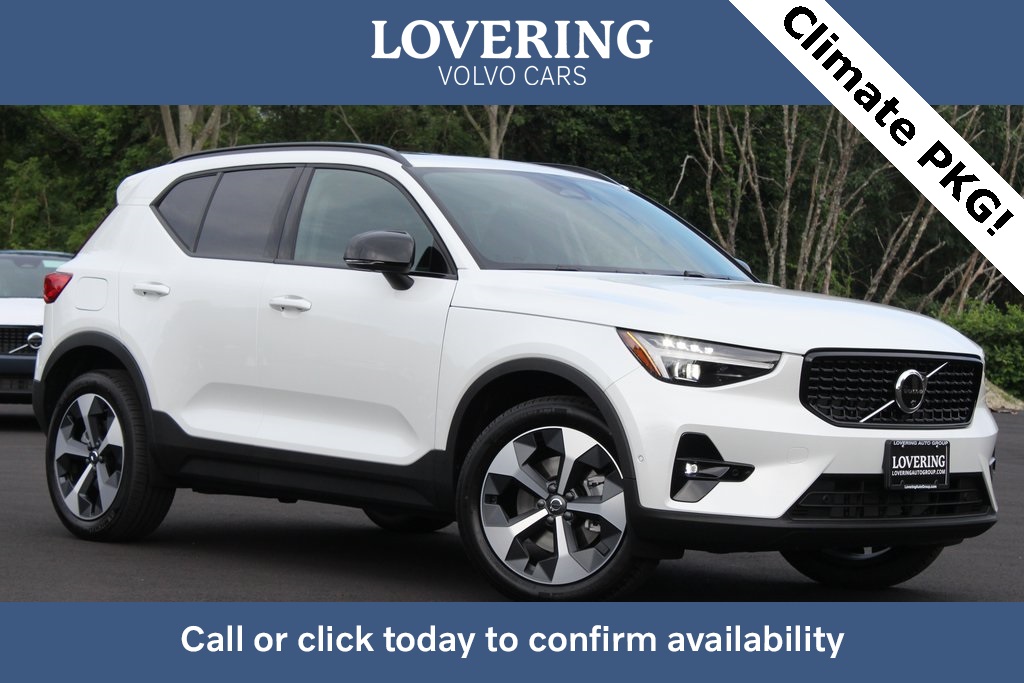 2026 Volvo XC40