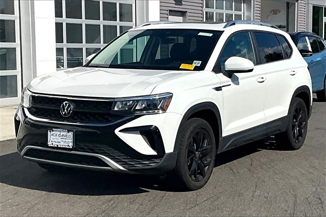 2023 Volkswagen Taos