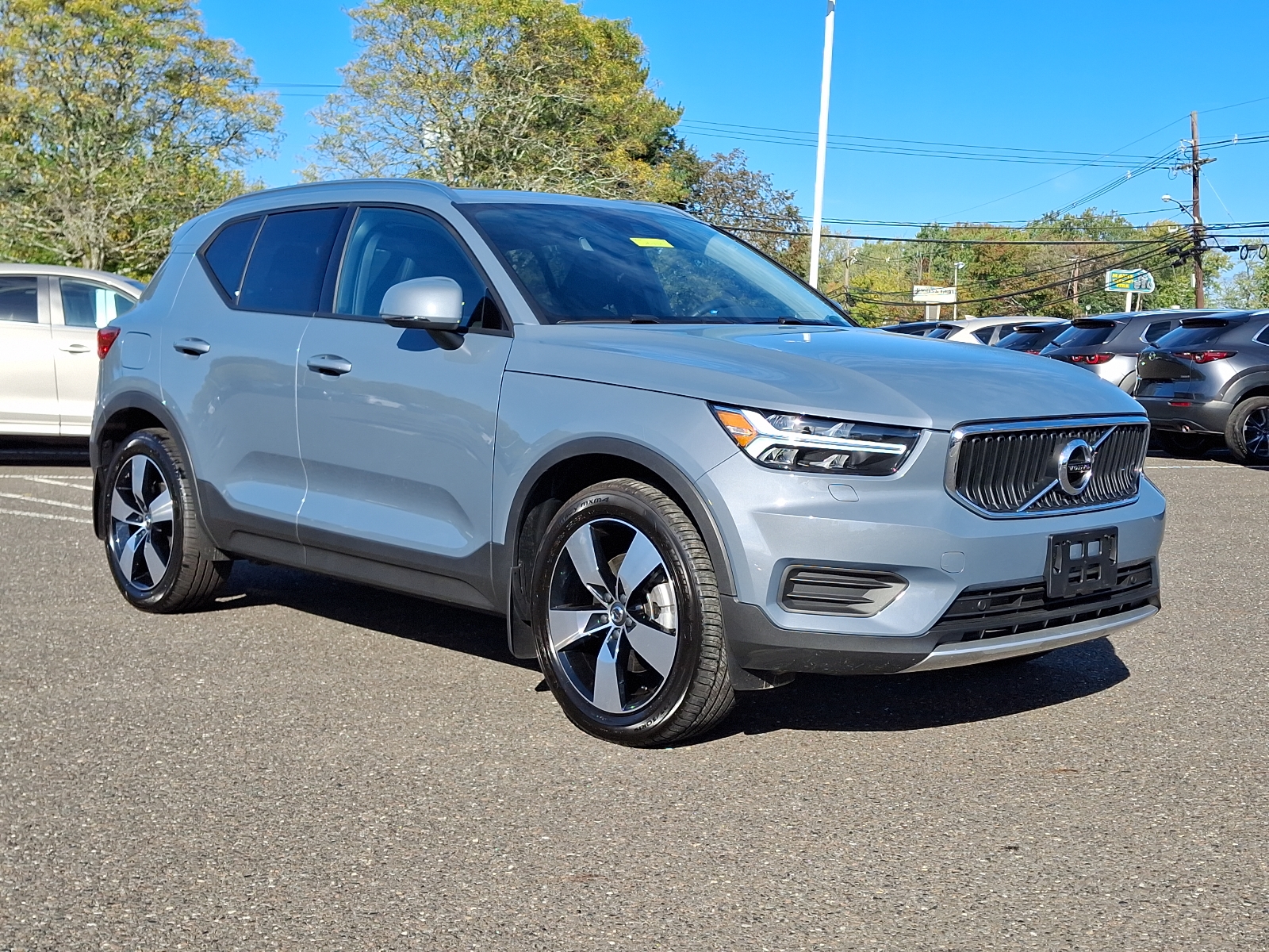 2022 Volvo XC40
