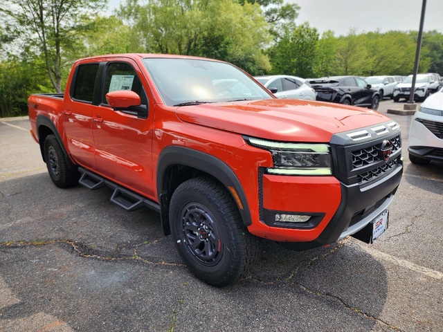 2025 Nissan Frontier