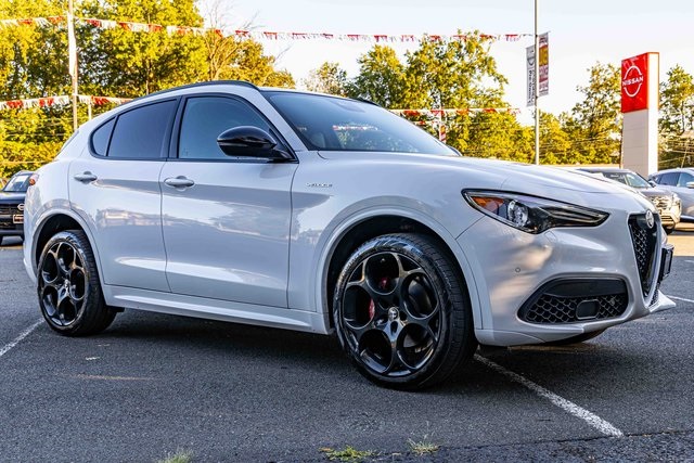 2022 Alfa Romeo Stelvio