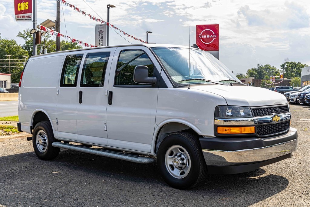 2023 Chevrolet Express Cargo Van