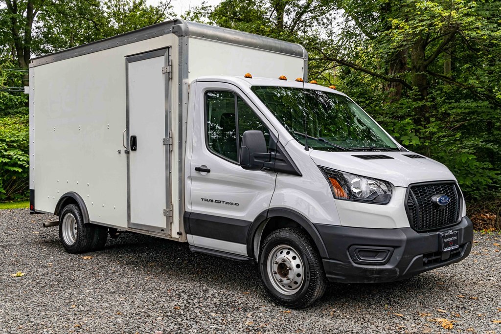 2022 Ford Transit Cutaway
