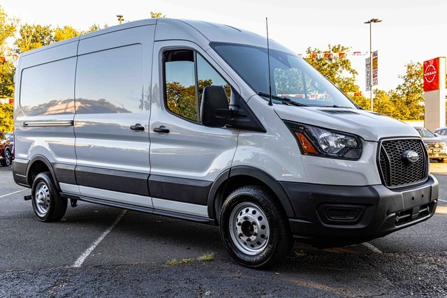 2023 Ford Transit Cargo Van