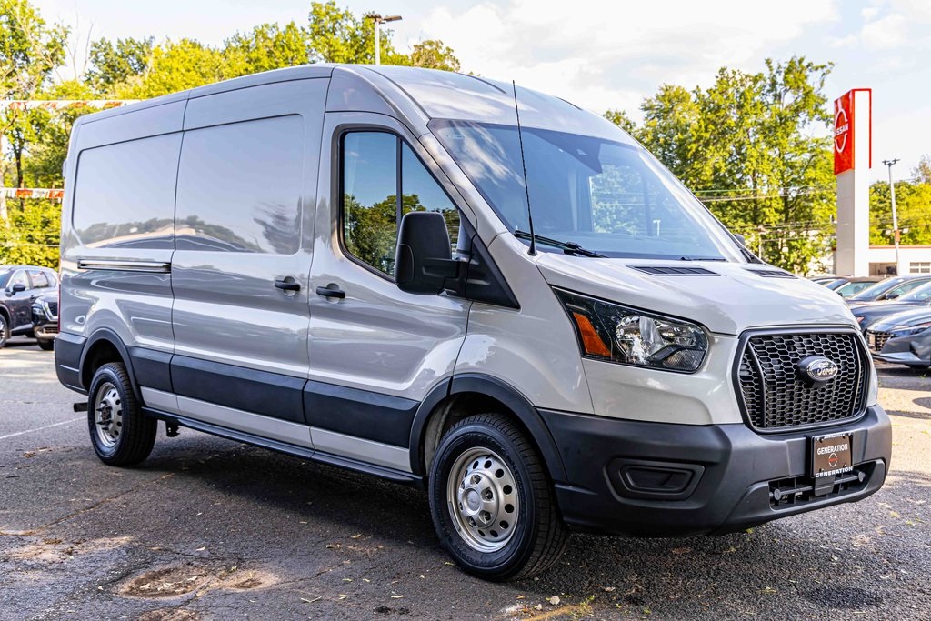 2023 Ford Transit Cargo Van