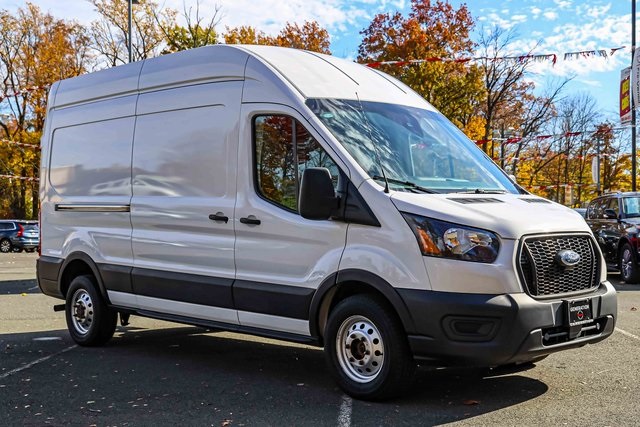 2023 Ford Transit Cargo Van