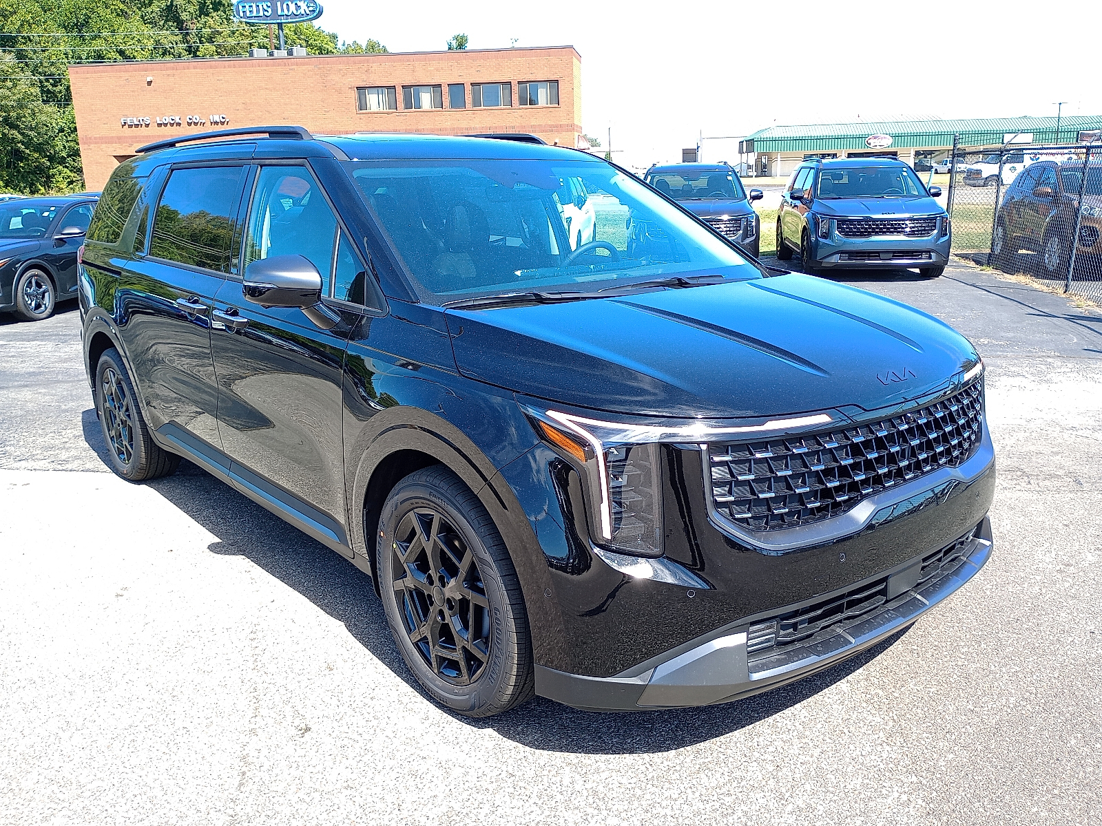 2026 Kia Carnival Hybrid SX