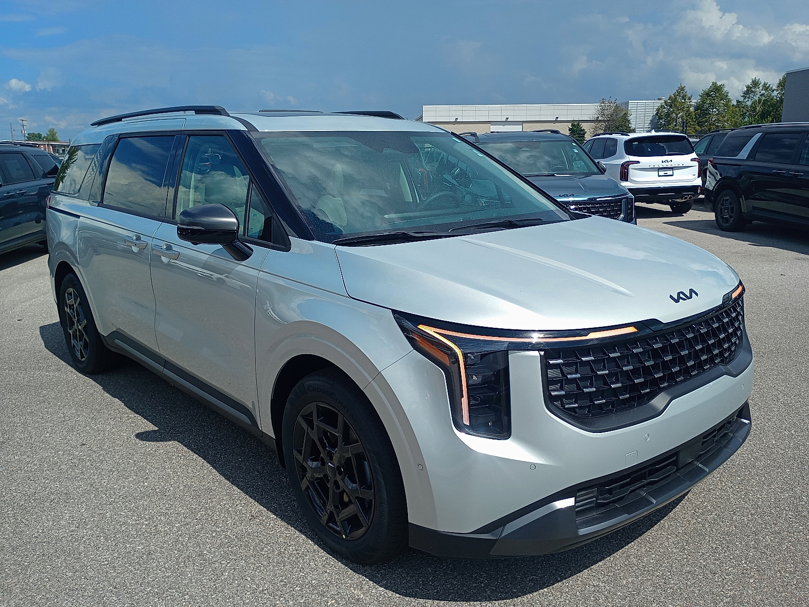 2026 Kia Carnival Hybrid SX