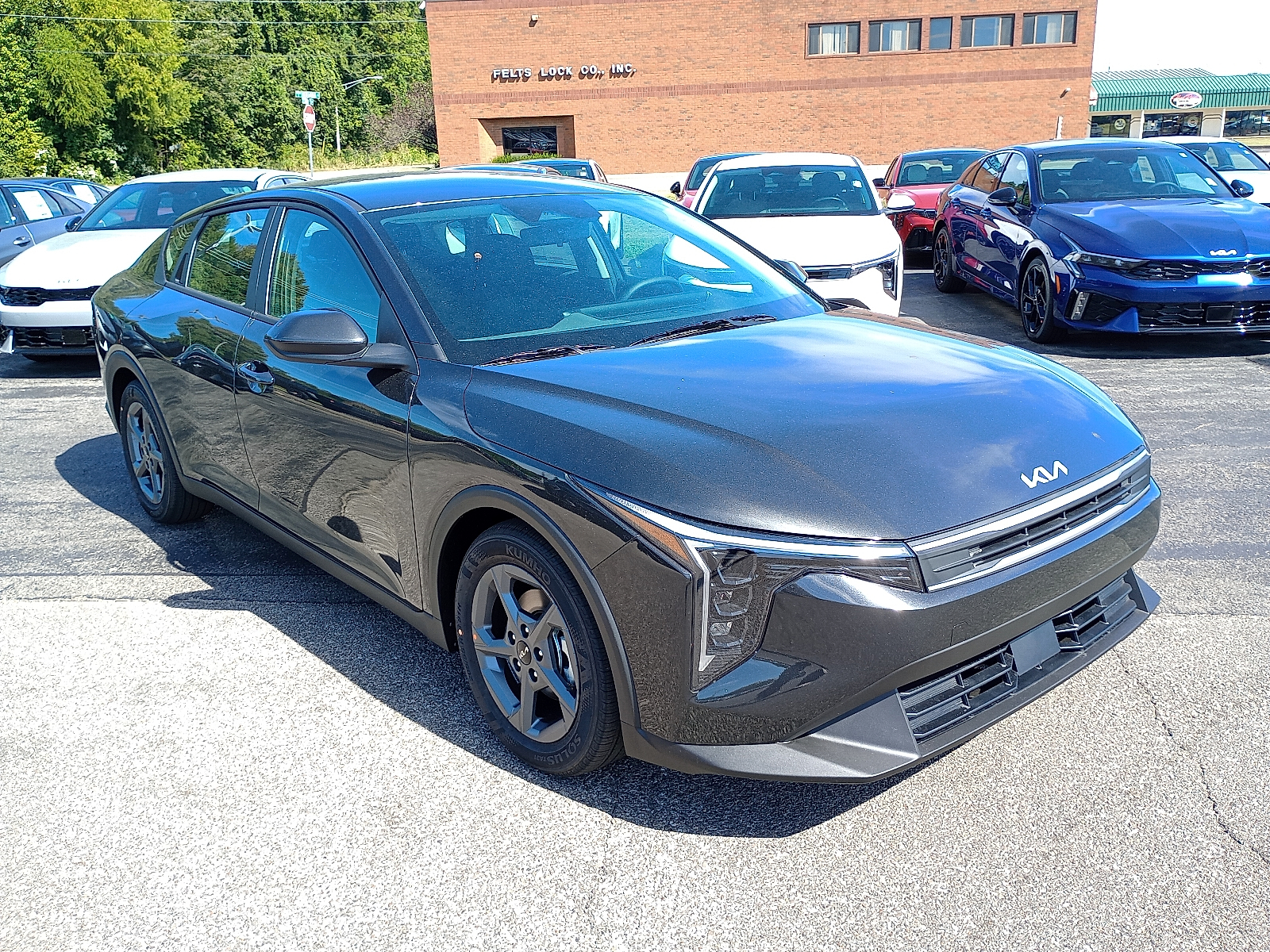 2025 Kia K4