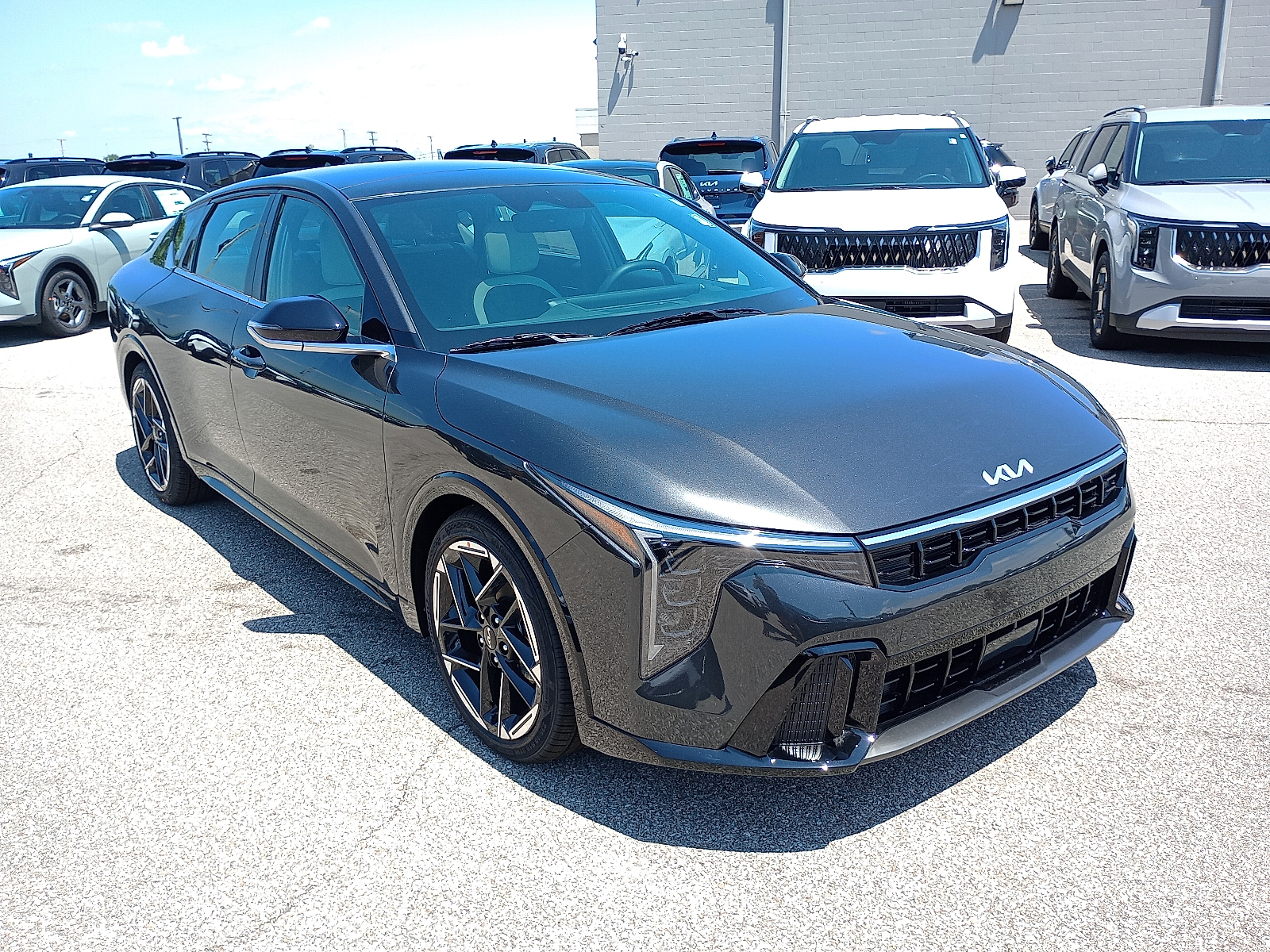 2025 Kia K4