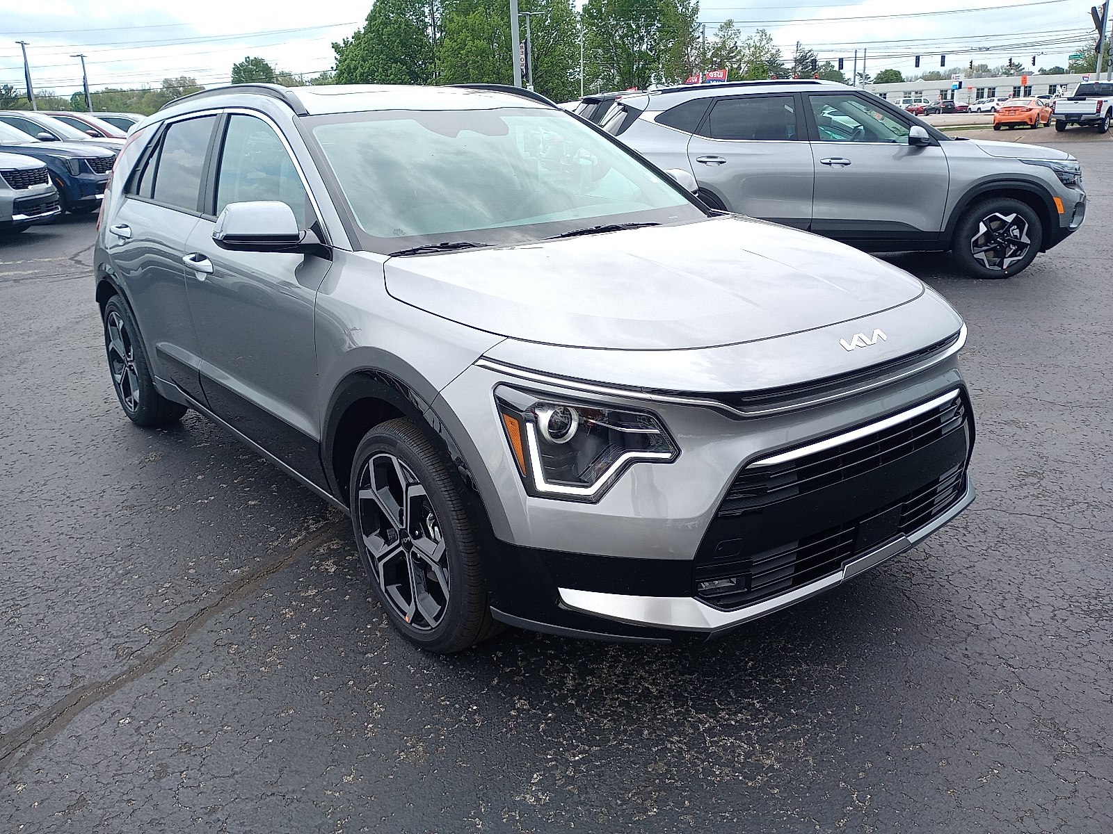 2025 Kia NIRO