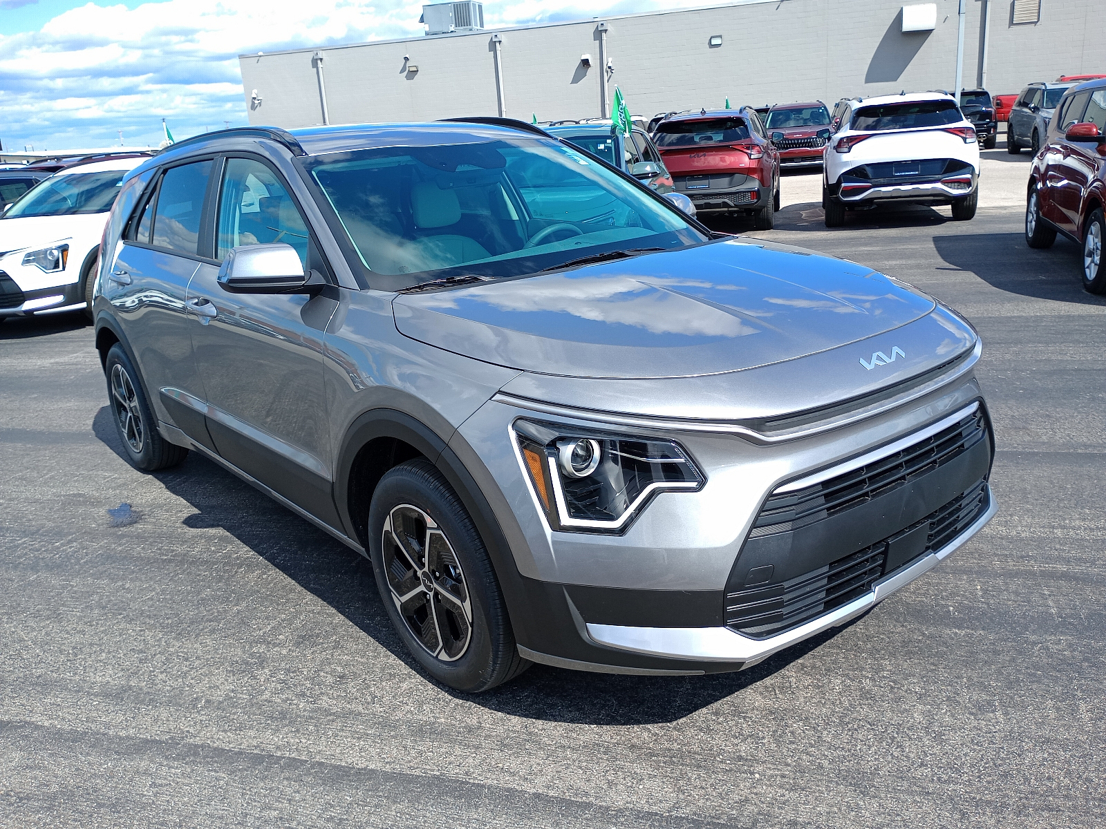 2025 Kia NIRO